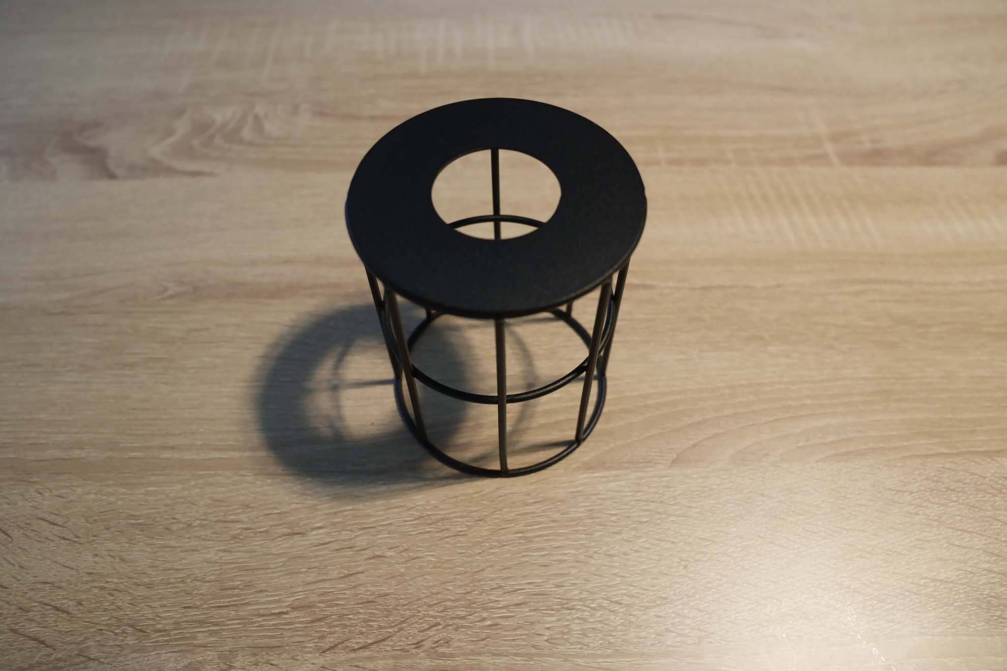 おしゃれな「ワイヤーシェイド」