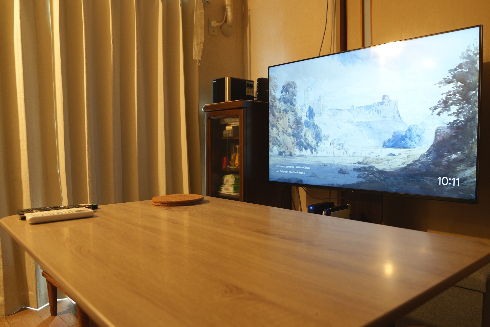 リビングに設置したBRAVIA7